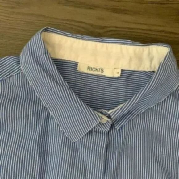 Ricki’s blue white stripe classic button front top size 14 - Picture 2 of 6